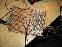 VGA-Multiplexer-Platine, halb fertig, von unten